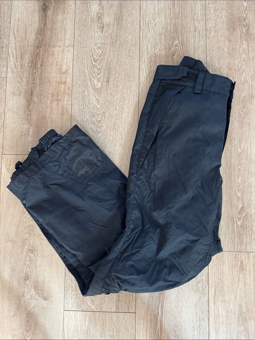Fera brand Black Outdoor Snow Pants Small